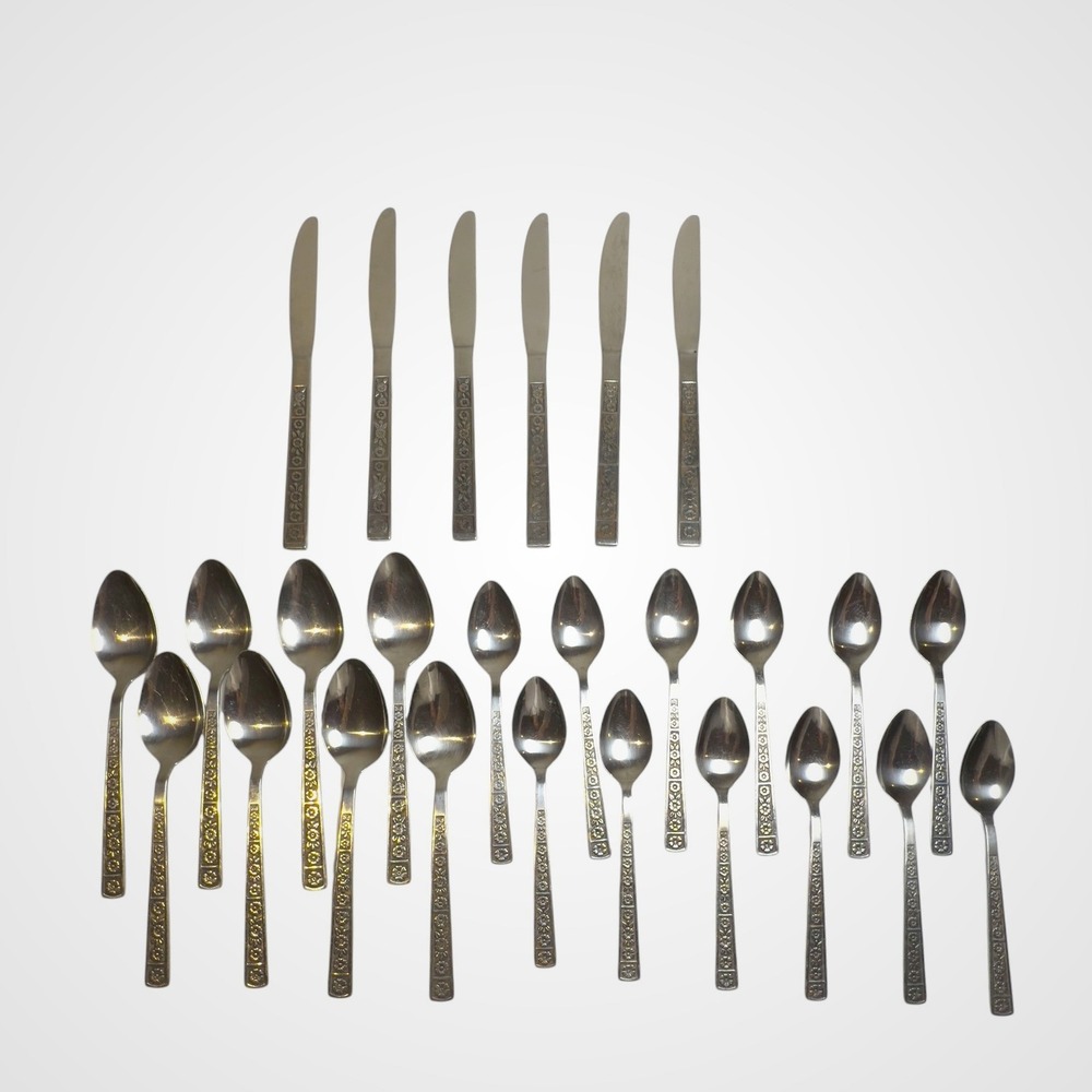 Vintage Imperial‎ Stainless Serta Floral Flatware Set Japan 26 Pc Spoons Knives